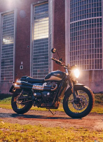 Triump Street Scrambler Prueba 51