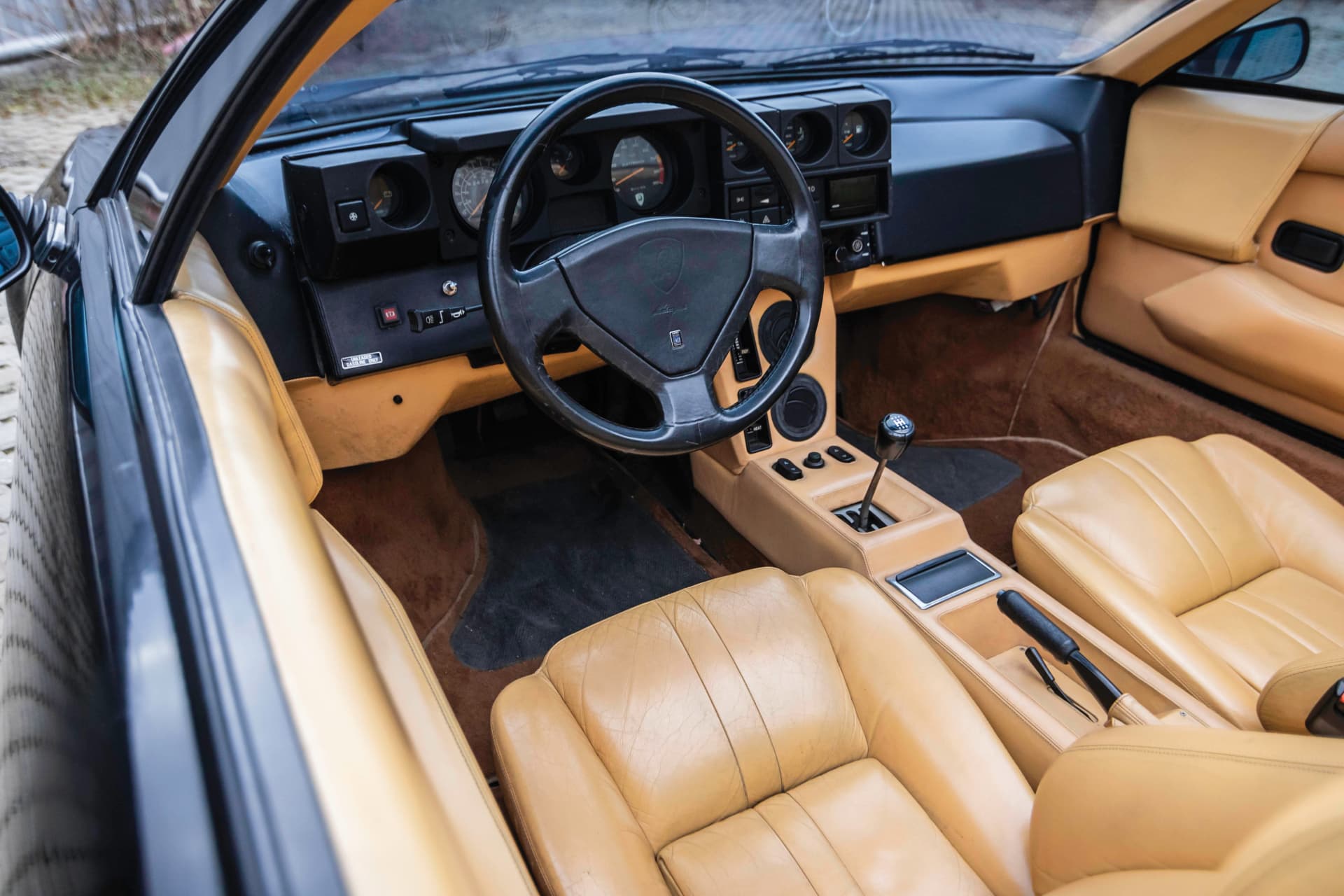 1986 Lamborghini Jalpa 8