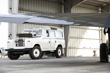 Ecd Defender Series Restomod 4