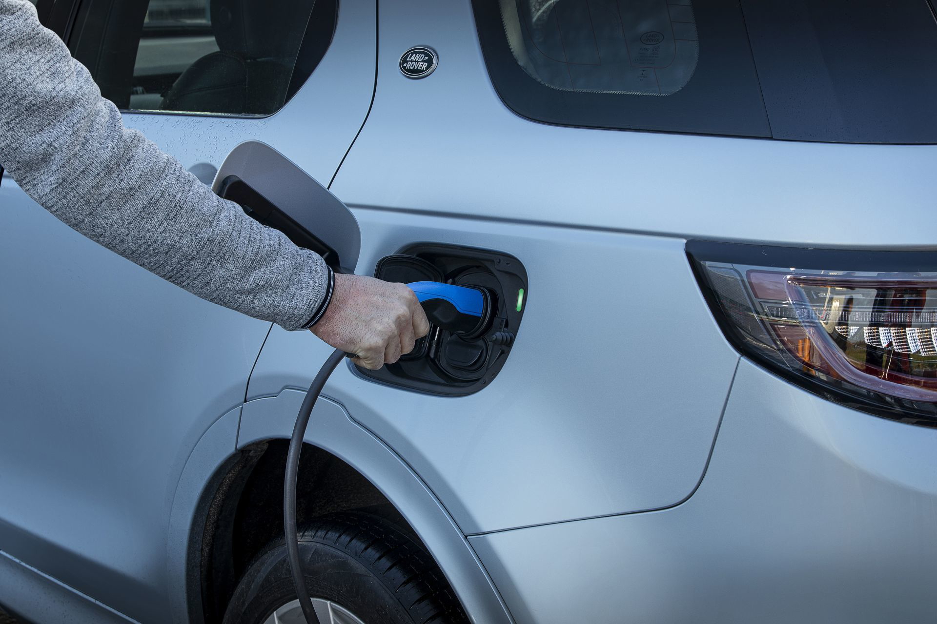 Land Rover Discovery Sport Phev 13