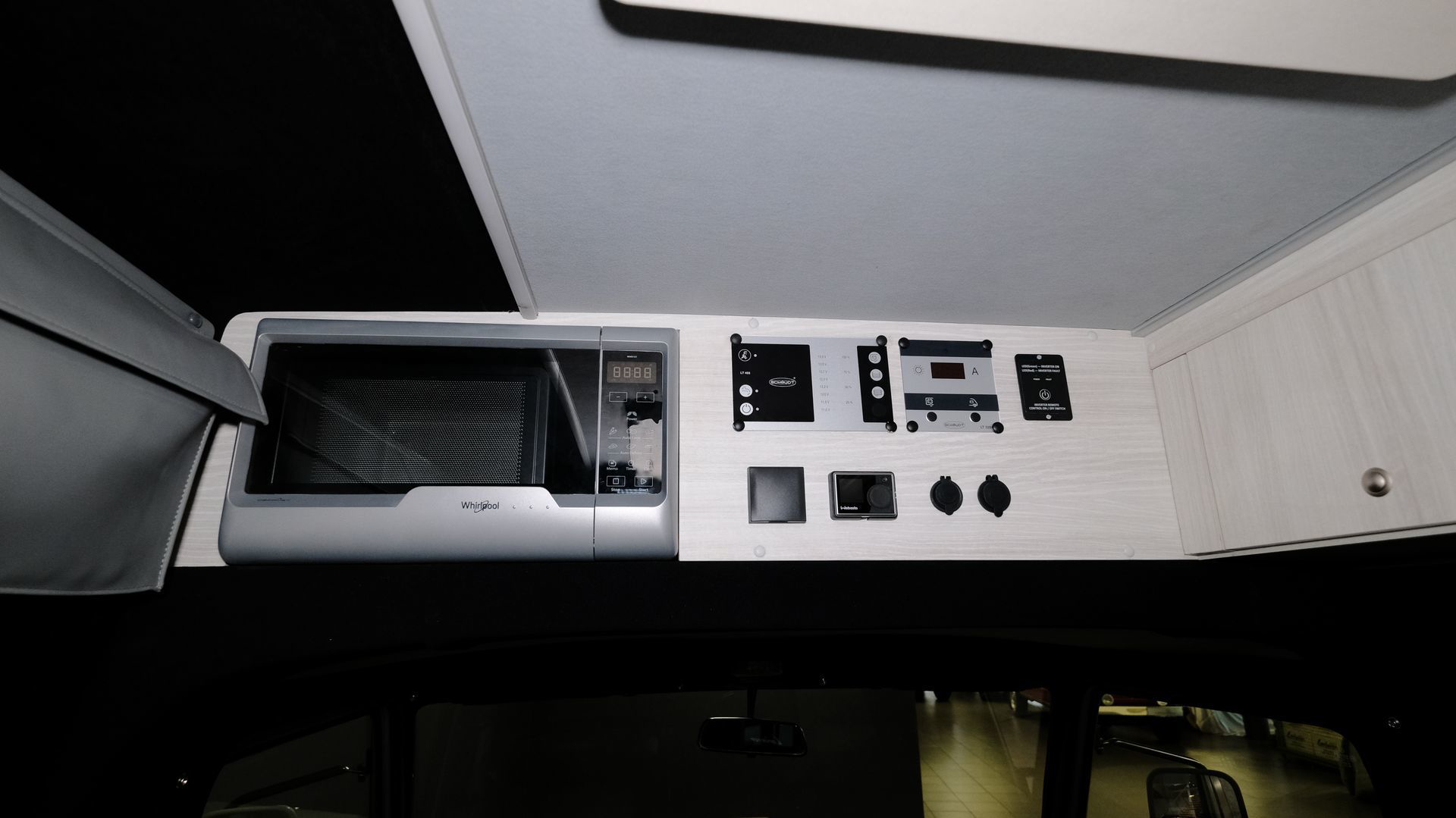 Lorinser Puch Mercedes Clase G Camper 2020 6