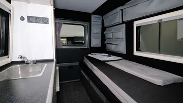 Lorinser Puch Mercedes Clase G Camper 2020 9