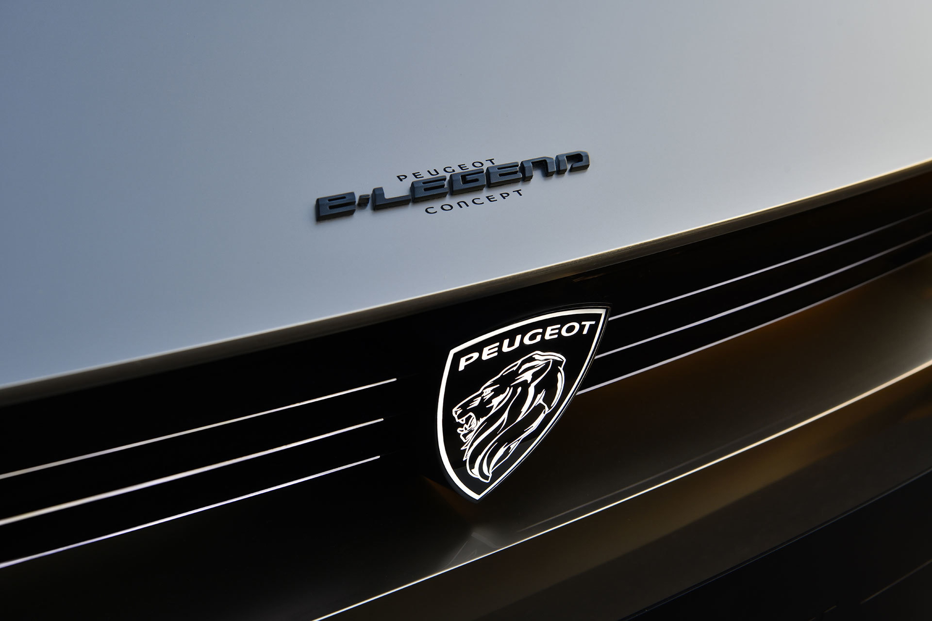 Peugeot E Legend Detalles 03