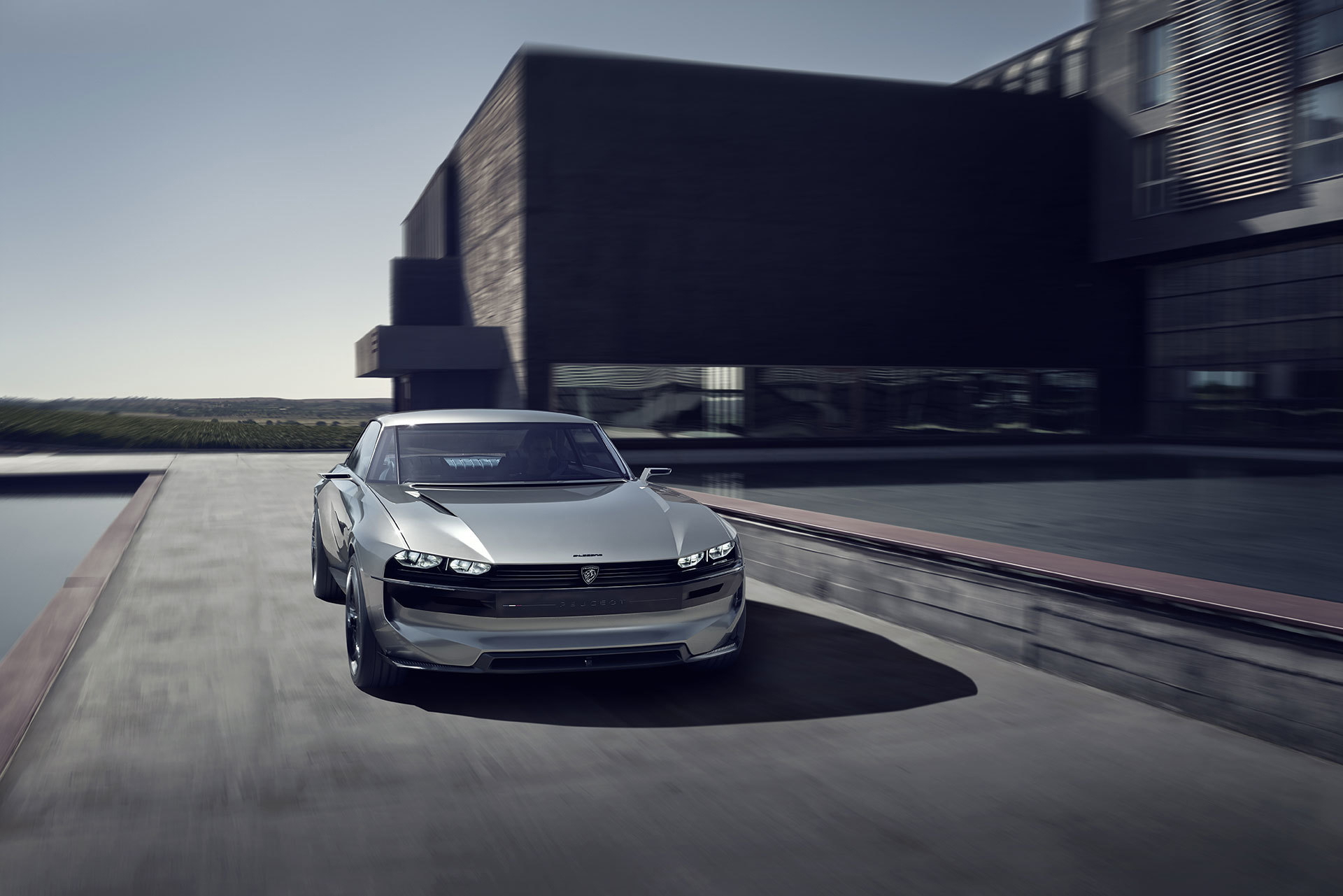 Peugeot E Legend Exterior 01