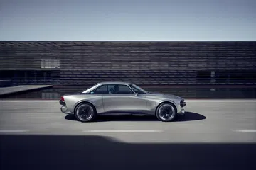 Peugeot E Legend Exterior 02