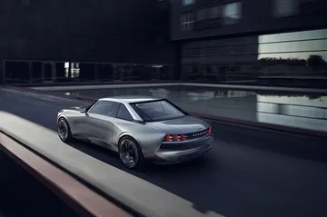 Peugeot E Legend Exterior 03