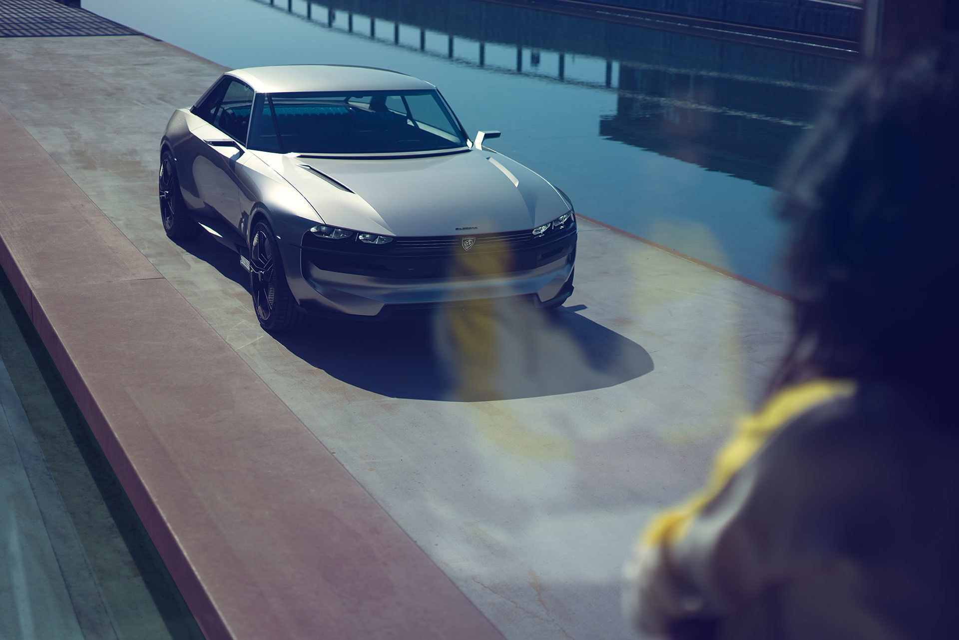 Peugeot E Legend Exterior 09