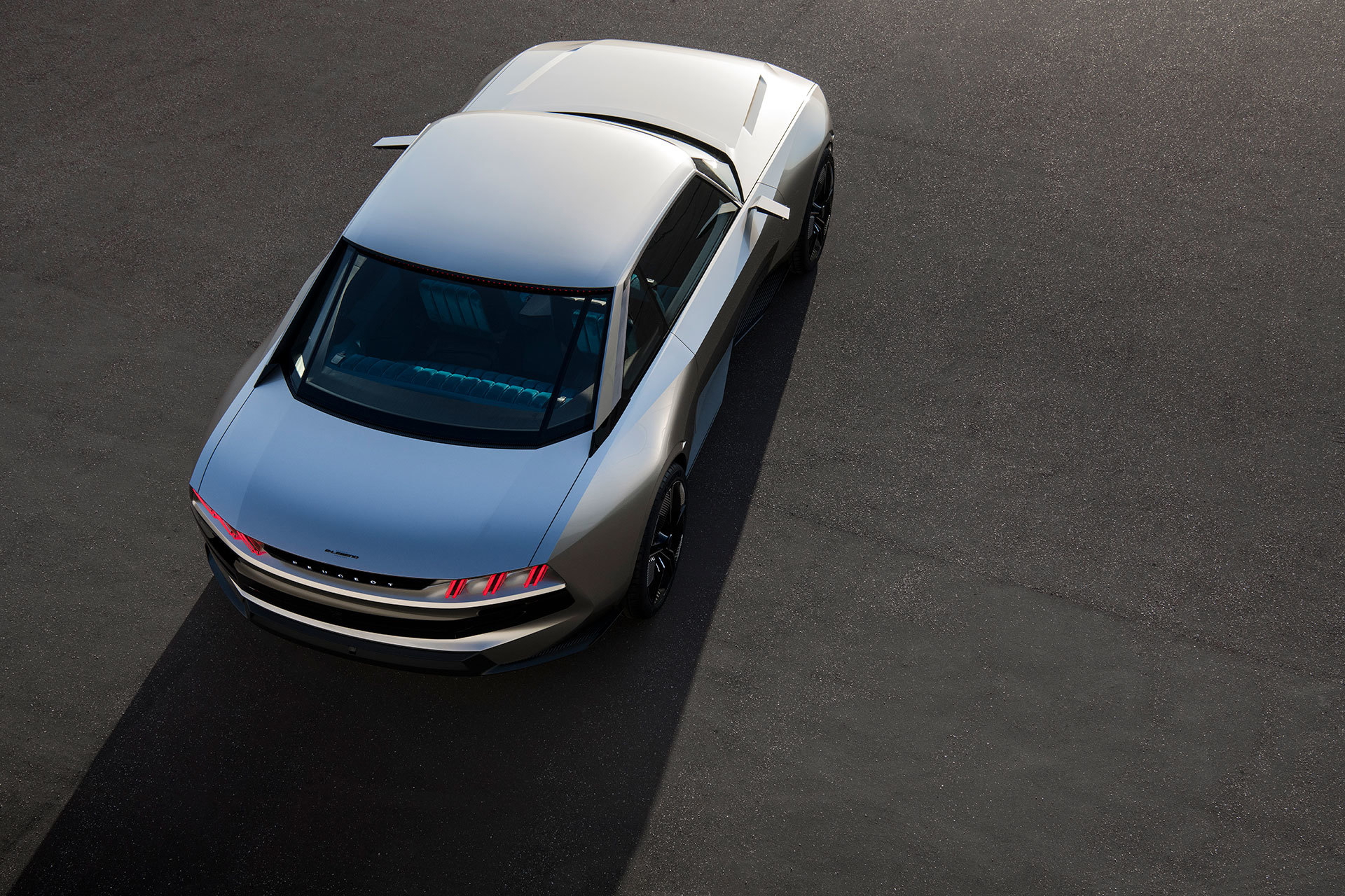 Peugeot E Legend Exterior 20
