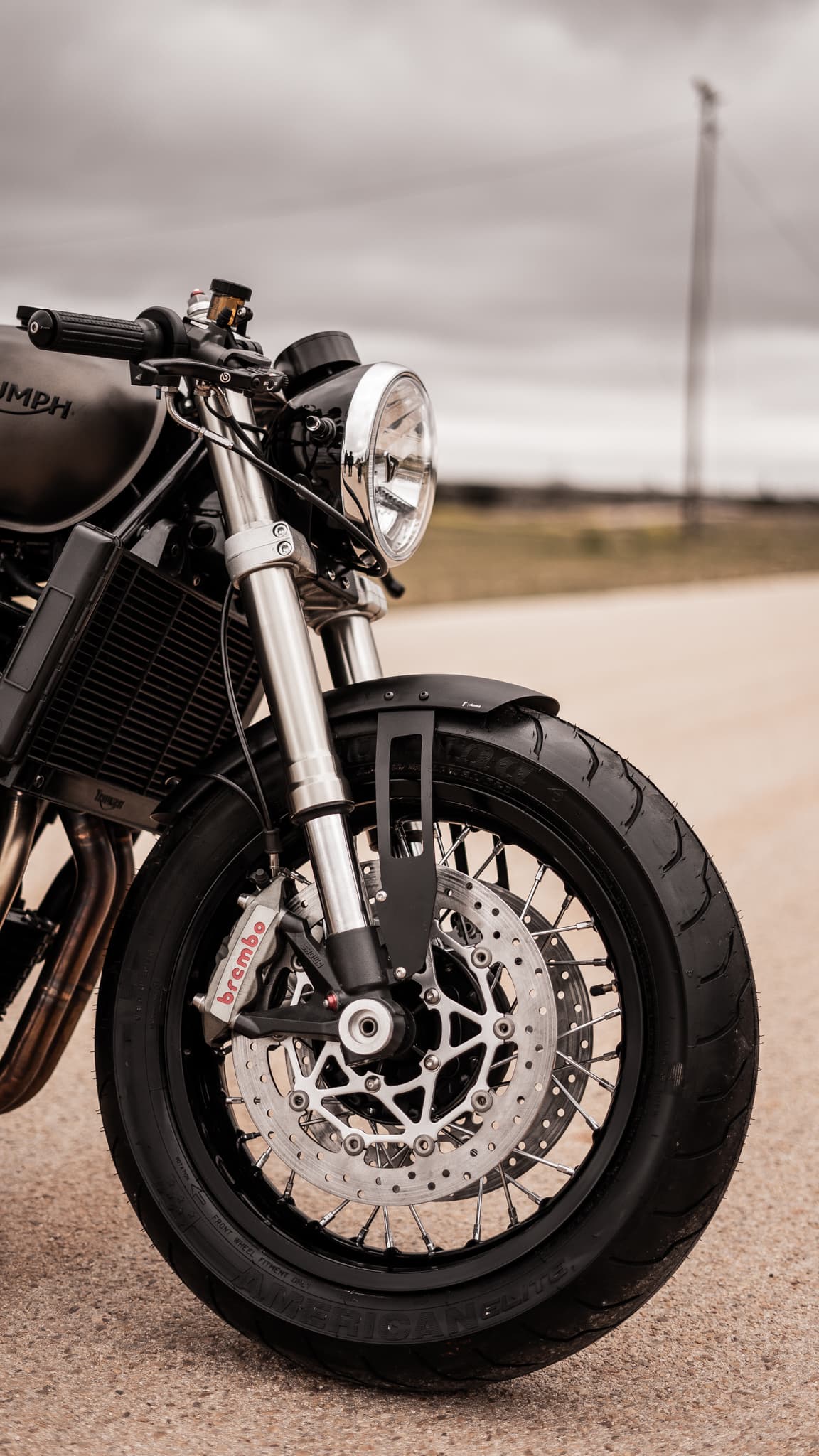 Triumph Bobber Toohard Dsc00557
