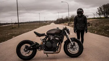 Triumph Bobber Toohard Dsc00594