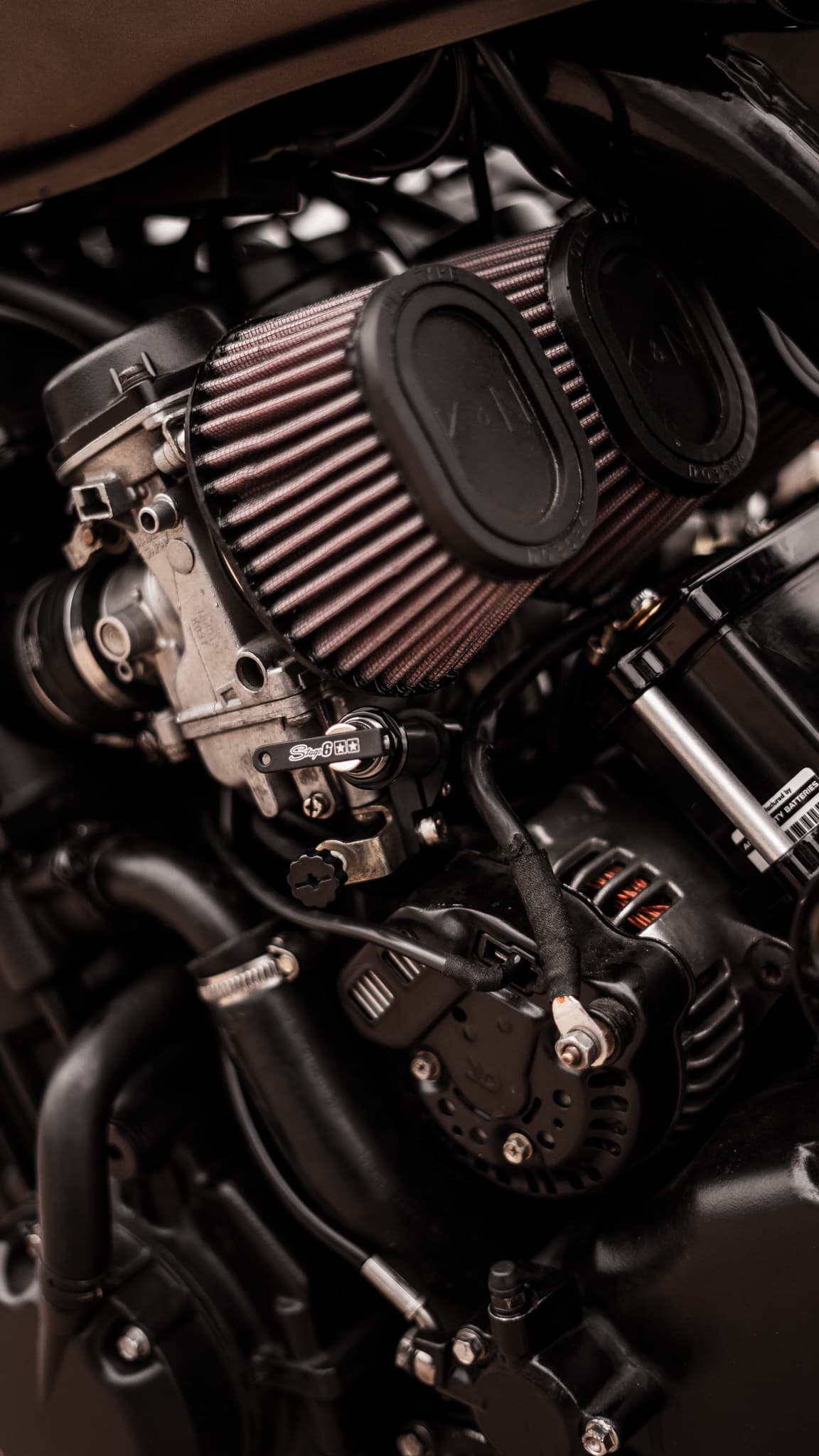 Triumph Bobber Toohard Dsc00674