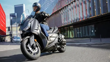 Yamaha Xmax 400 Dm 1