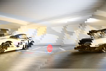 2020 Porsche 935 Martini 34