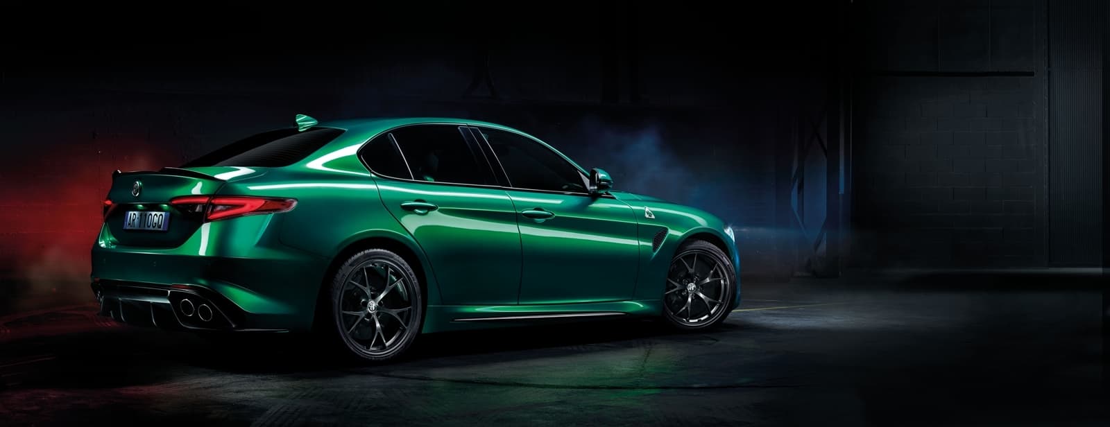 Alfa Romeo Giulia Stelvio Quadrifoglio 2020 0520 019