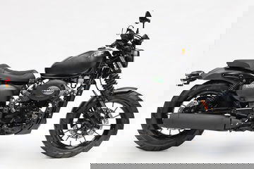 Hyosung Aquila 300 9w7a7509