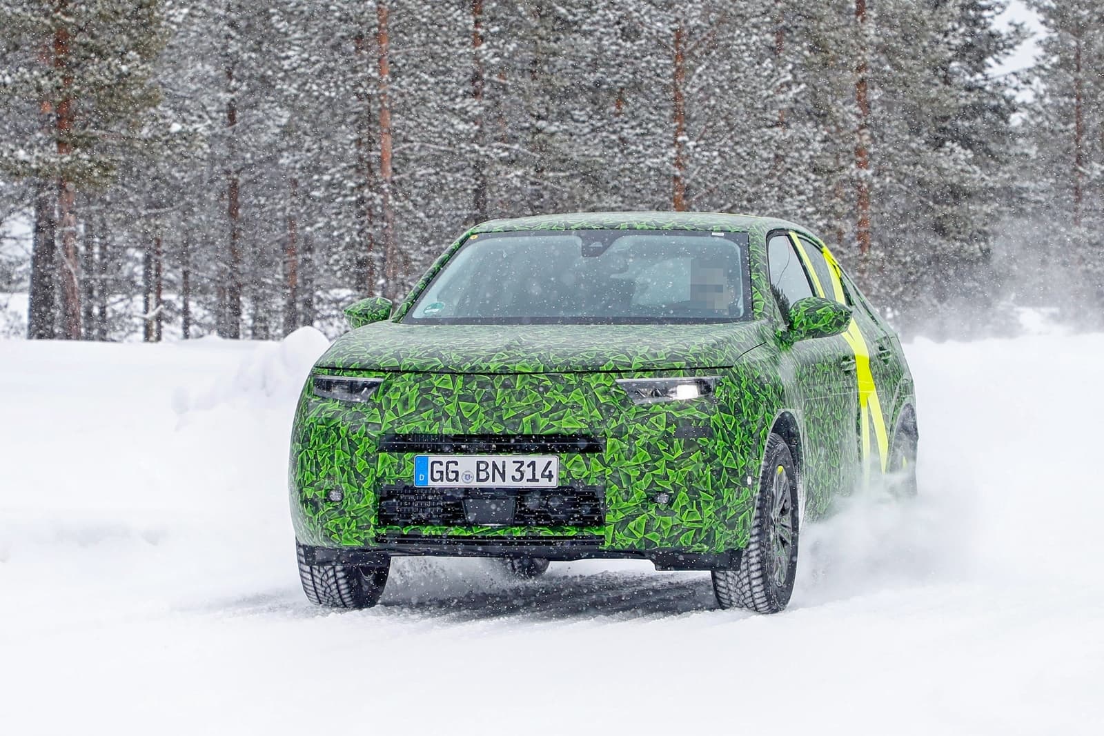 Opel Mokka Bei Testfahrten In Schweden, März 2020