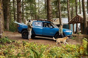 Rivian R1t Exterior 00033