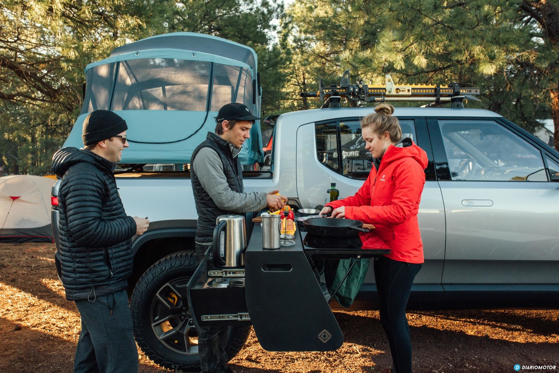 Rivian R1t Camperizada 00001