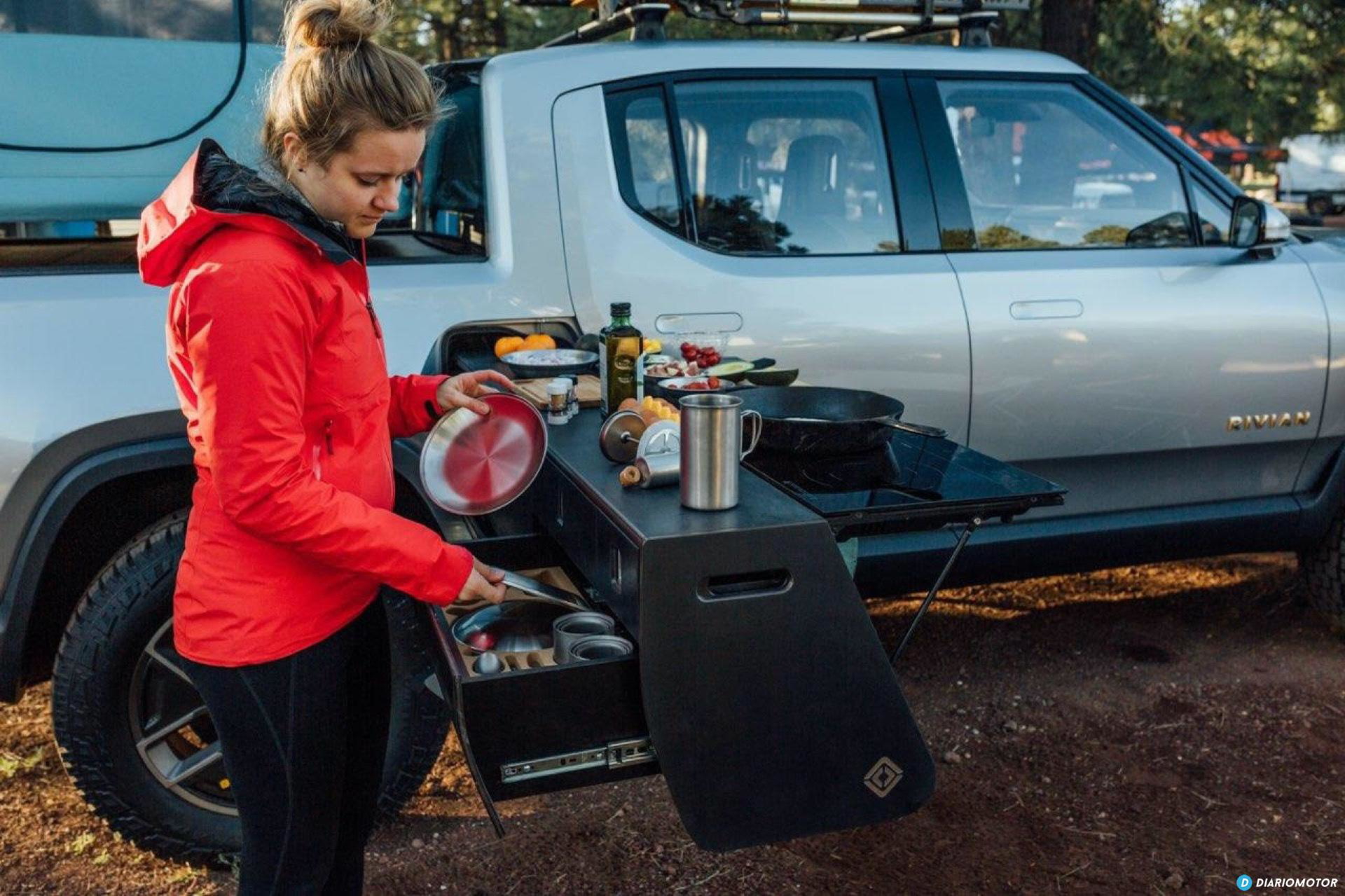 Rivian R1t Camperizada 00008