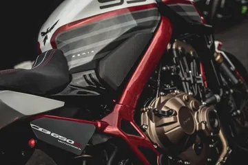 Garage Dreams Mototrofa