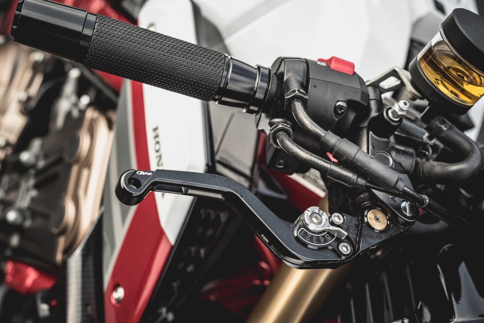 Garage Dreams Mototrofa