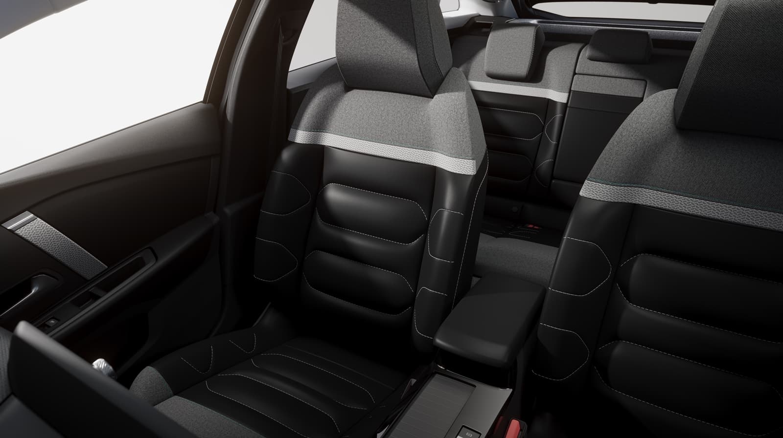 Vista detallada de los asientos de cuero del Citroën C4, acabado y texturas premium.