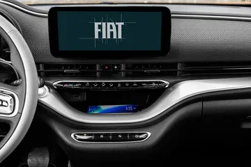 Fiat 500e Hatchback 0620 027