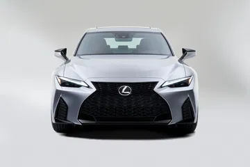 Lexus Is 2021 11