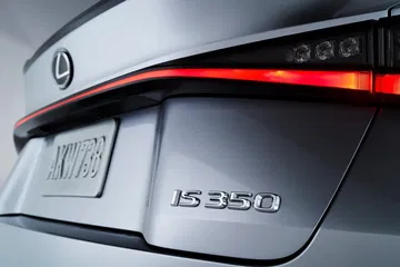 Lexus Is 2021 16