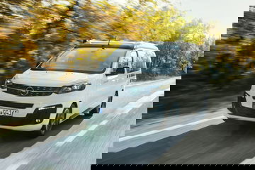 Crosscamp Life Auf Basis Des Opel Zafira Life