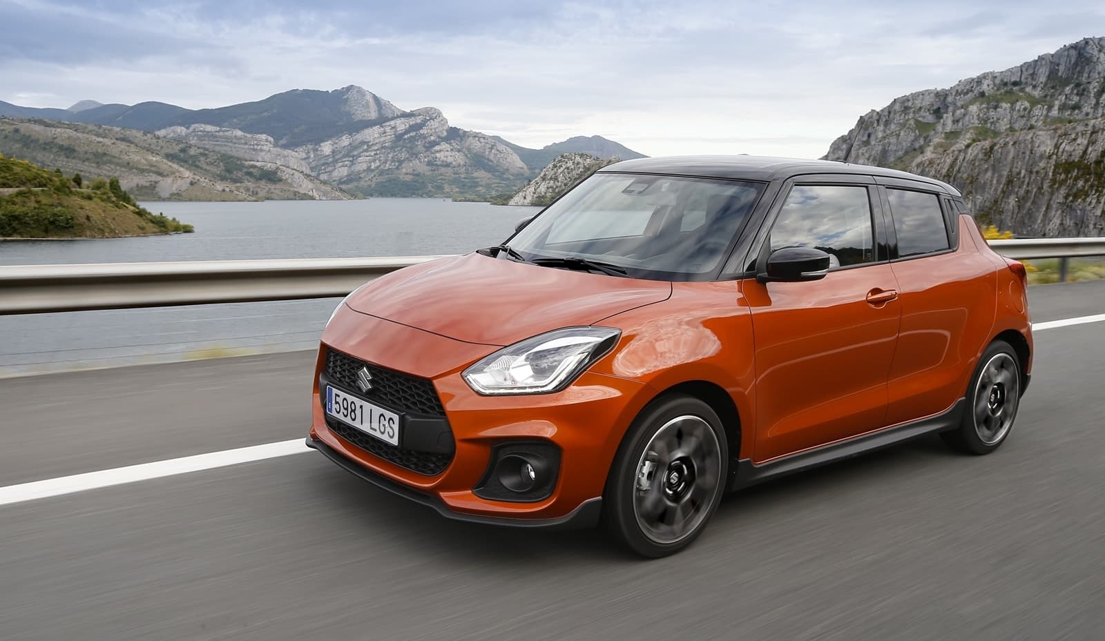 Suzuki Swift Sport 2020 0620 001