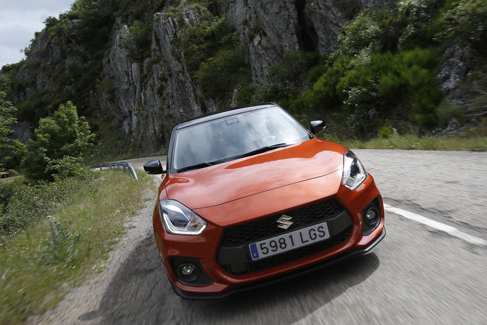 Suzuki Swift Sport 2020 0620 011