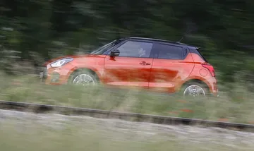 Suzuki Swift Sport 2020 0620 026