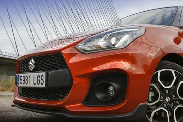 Suzuki Swift Sport 2020 0620 037