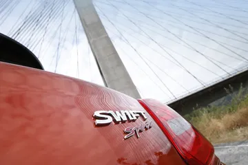 Suzuki Swift Sport 2020 0620 047