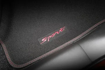 Suzuki Swift Sport 2020 0620 060