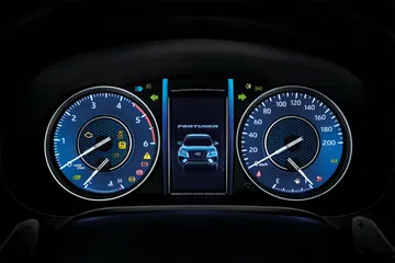 Toyota Fortuner 2020 8