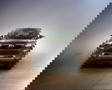 Toyota Hilux 2021 01