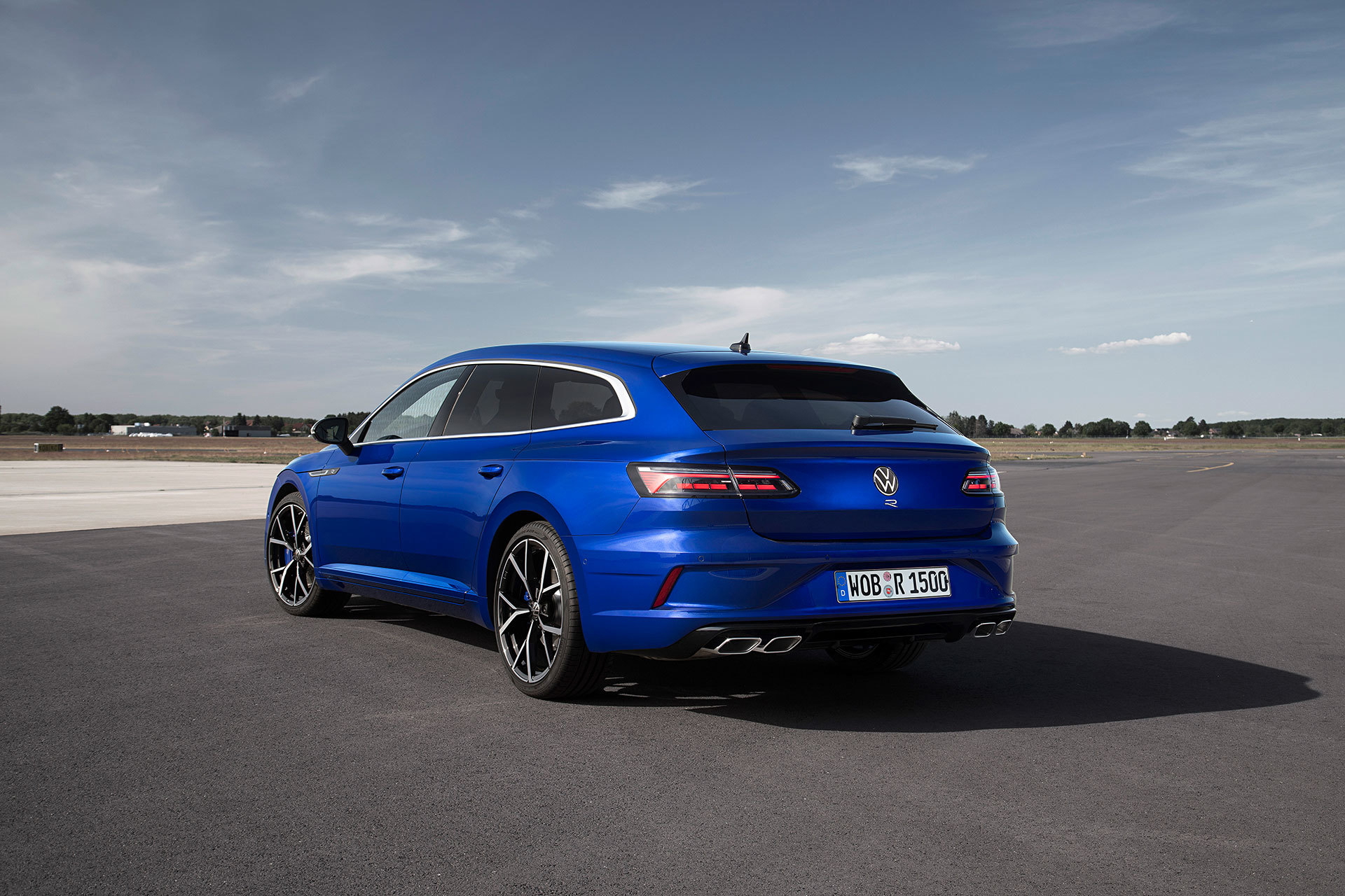 volkswagen-arteon-2020-shooting-brake-r-azul-13-1.jpg