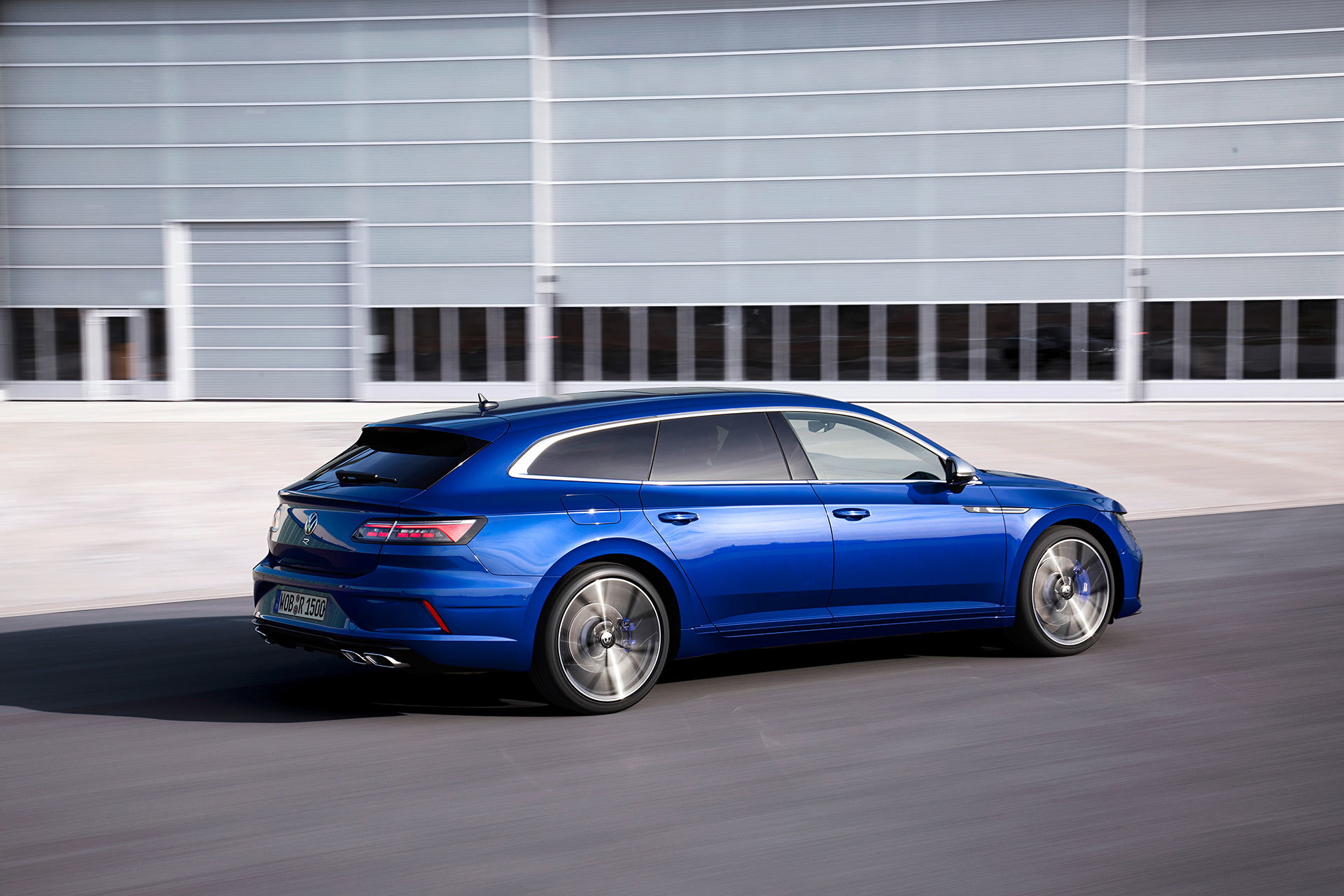volkswagen-arteon-2020-shooting-brake-r-azul-17-1.jpg