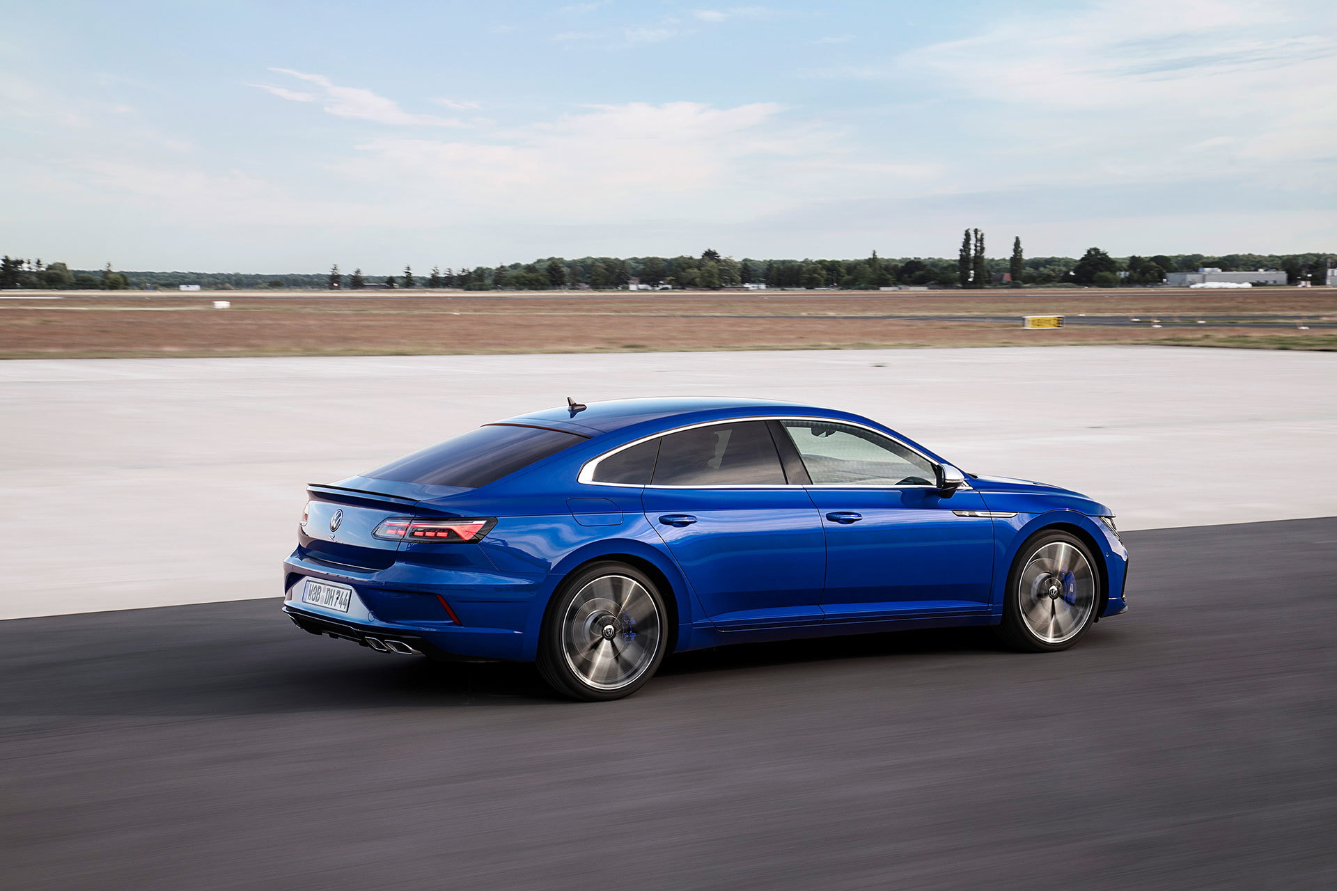 Volkswagen Arteon R 2020 Azul 05
