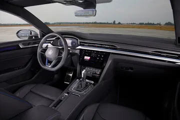 Volkswagen Arteon R 2020 Azul 12