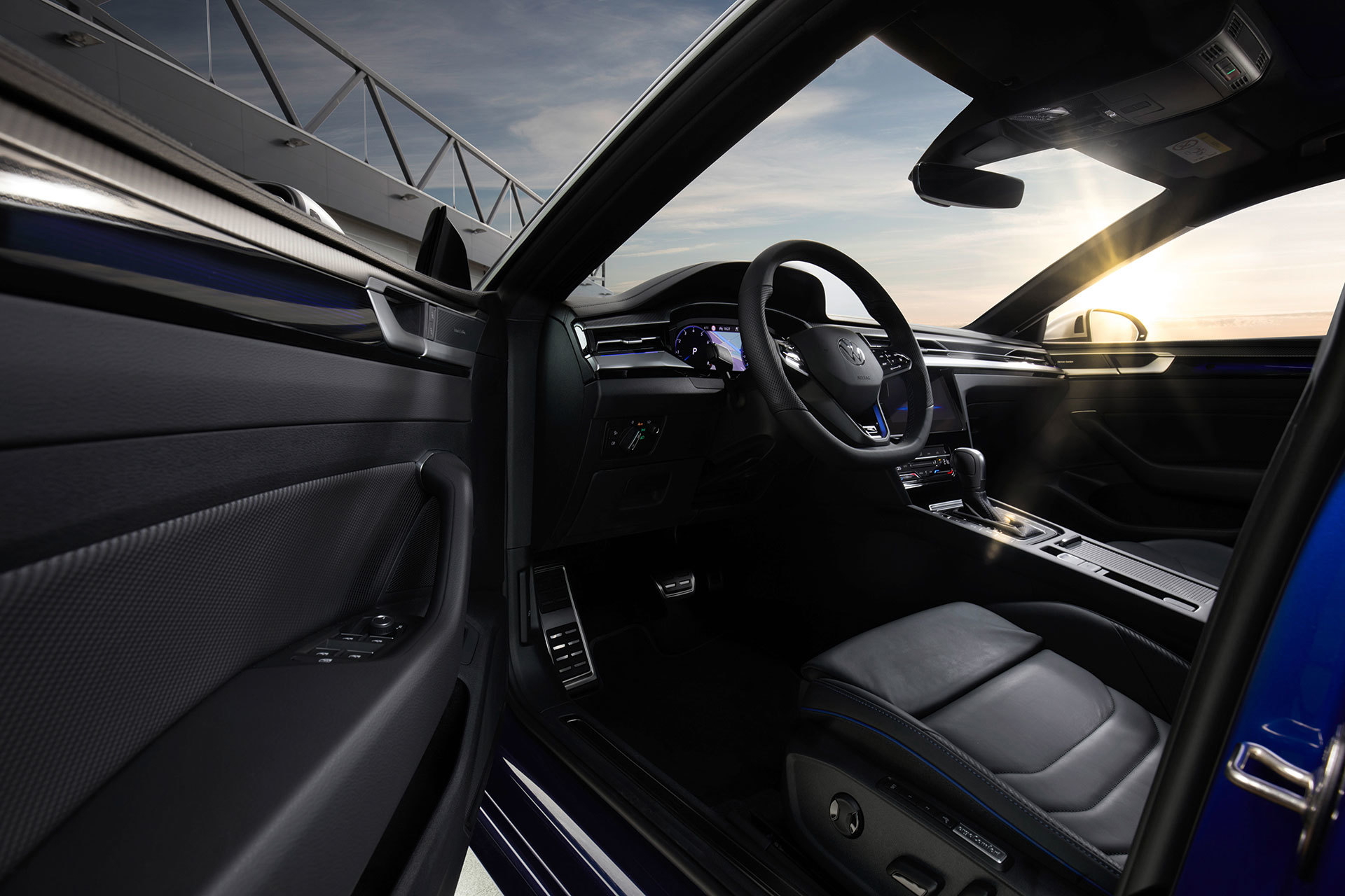 Volkswagen Arteon R 2020 Azul 14