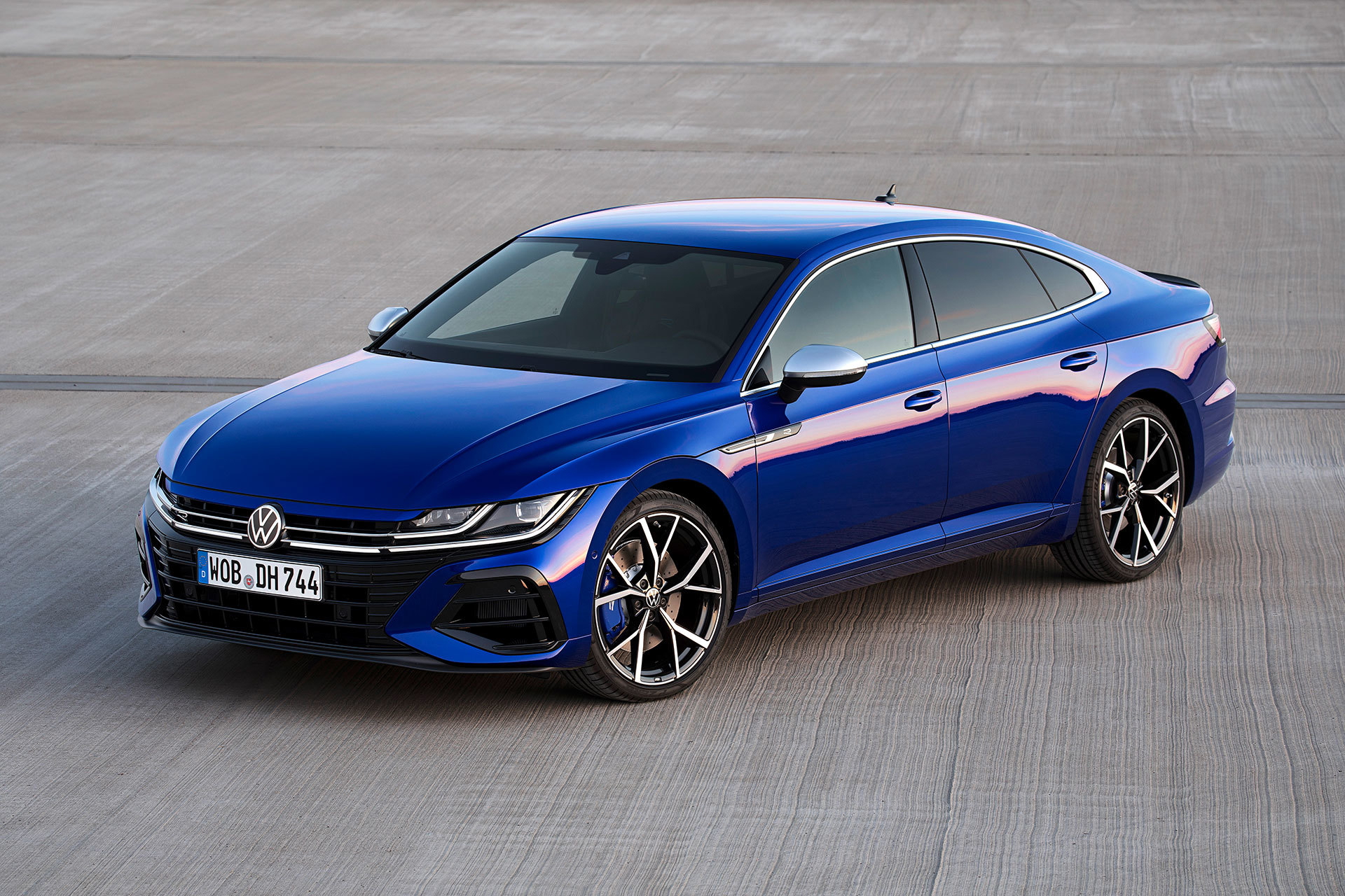 Volkswagen Arteon R 2020 Azul 16