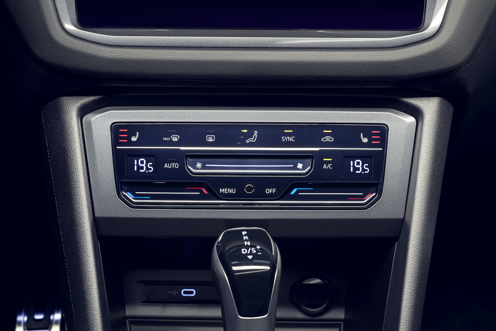 Volkswagen Tiguan 2020 34