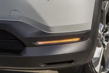 08 Detail Mazda Mx 30 Ceramic White Industrial Vintage