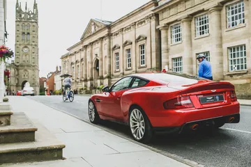 Aston Martin Callum Vanquish 15