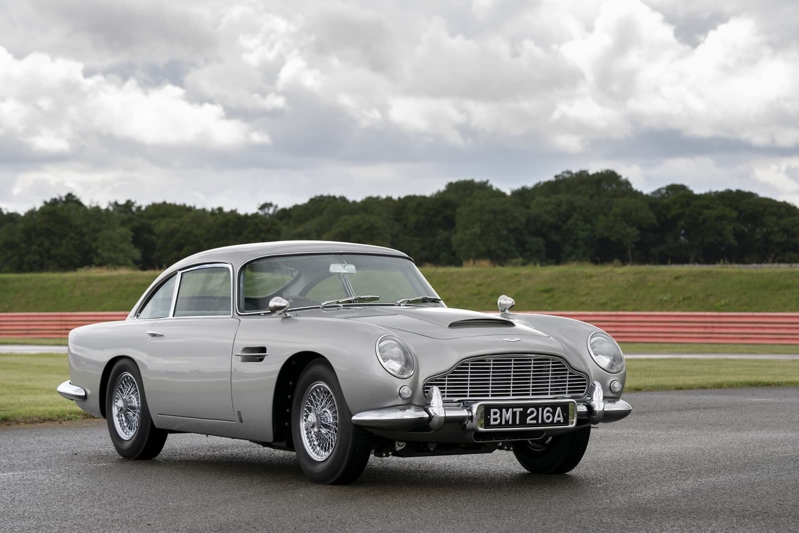 Aston Martin Db5 Continuation James Bond 0720 005