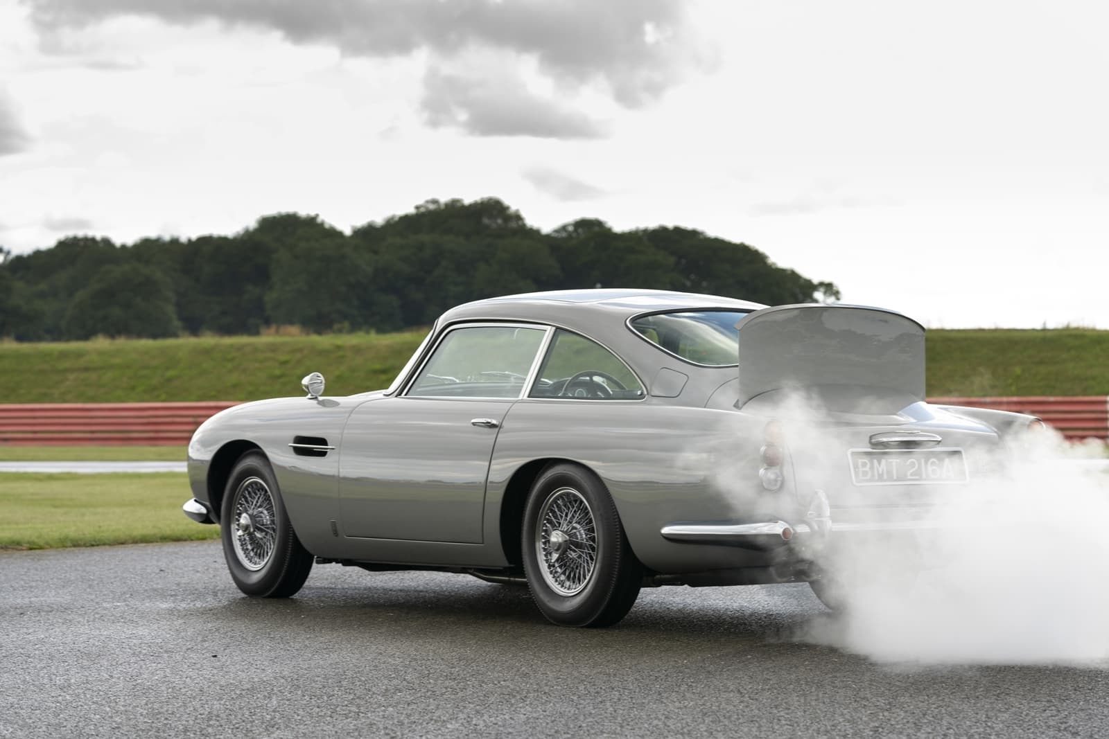 Aston Martin Db5 Continuation James Bond 0720 009