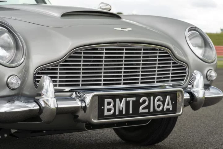 Aston Martin Db5 Continuation James Bond 0720 015